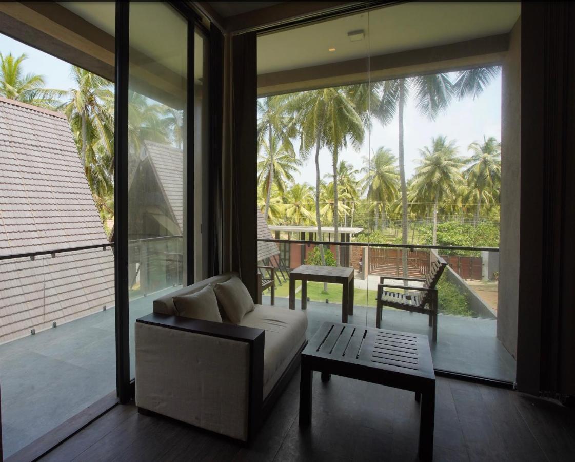 Soluna Beach Resort Marawila Ngoại thất bức ảnh