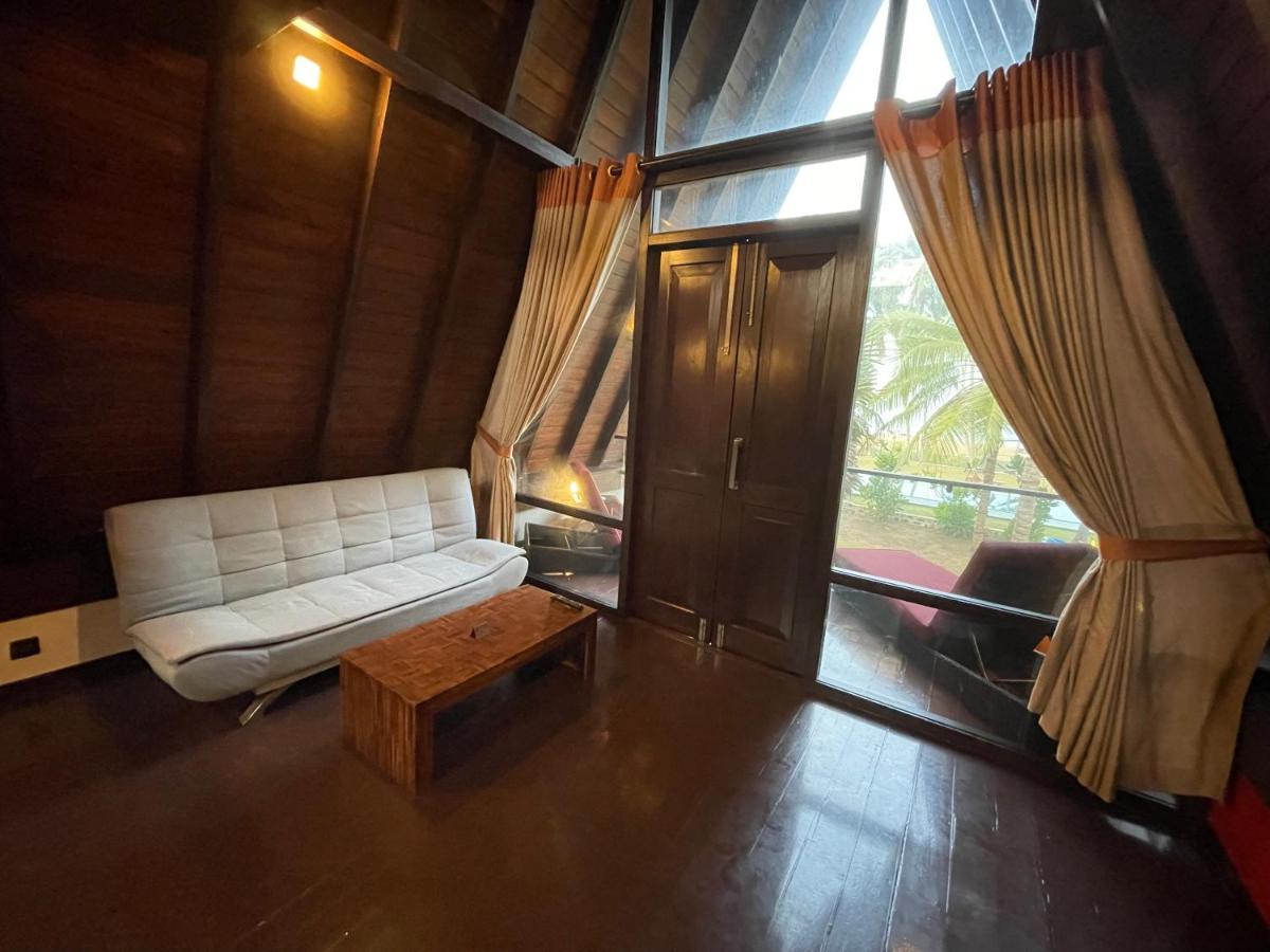 Soluna Beach Resort Marawila Ngoại thất bức ảnh