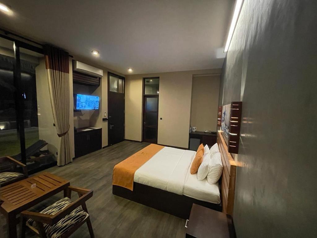 Soluna Beach Resort Marawila Ngoại thất bức ảnh