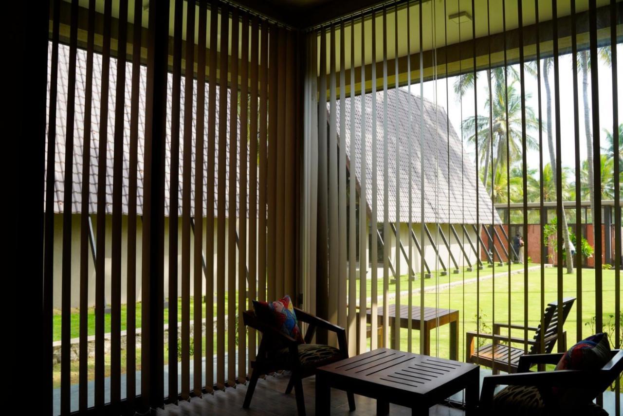 Soluna Beach Resort Marawila Ngoại thất bức ảnh
