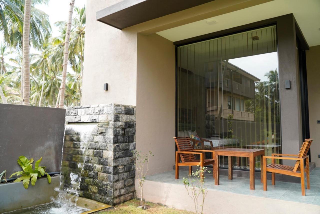 Soluna Beach Resort Marawila Ngoại thất bức ảnh