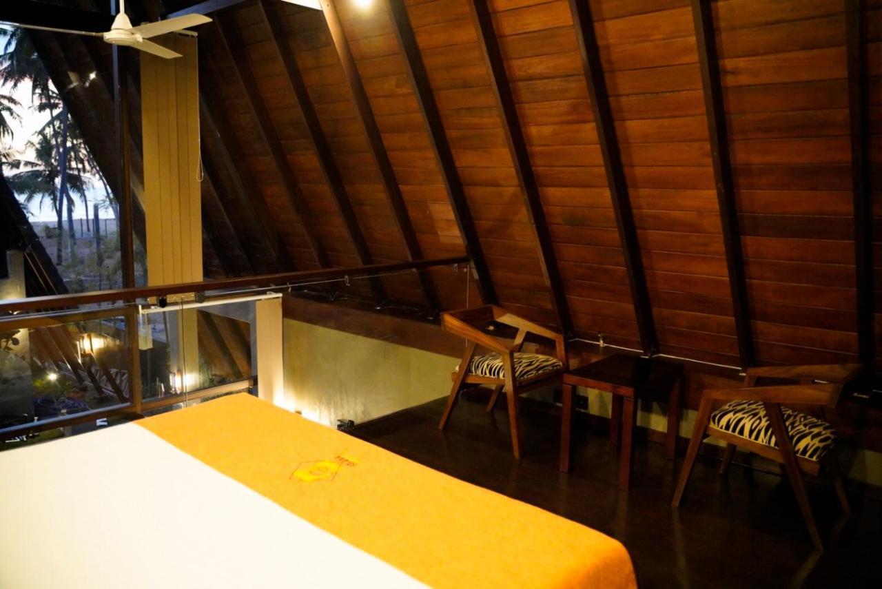Soluna Beach Resort Marawila Ngoại thất bức ảnh