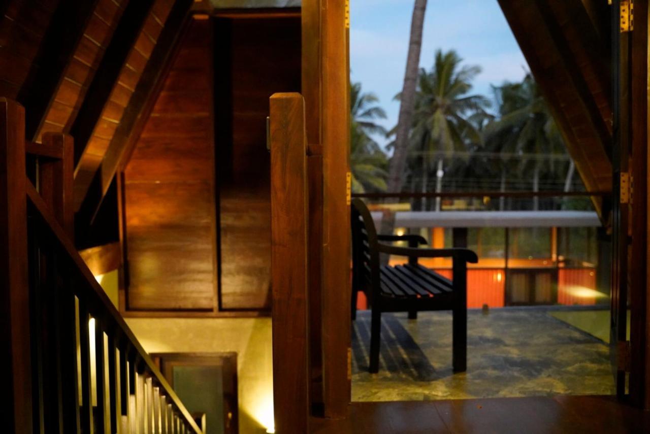 Soluna Beach Resort Marawila Ngoại thất bức ảnh